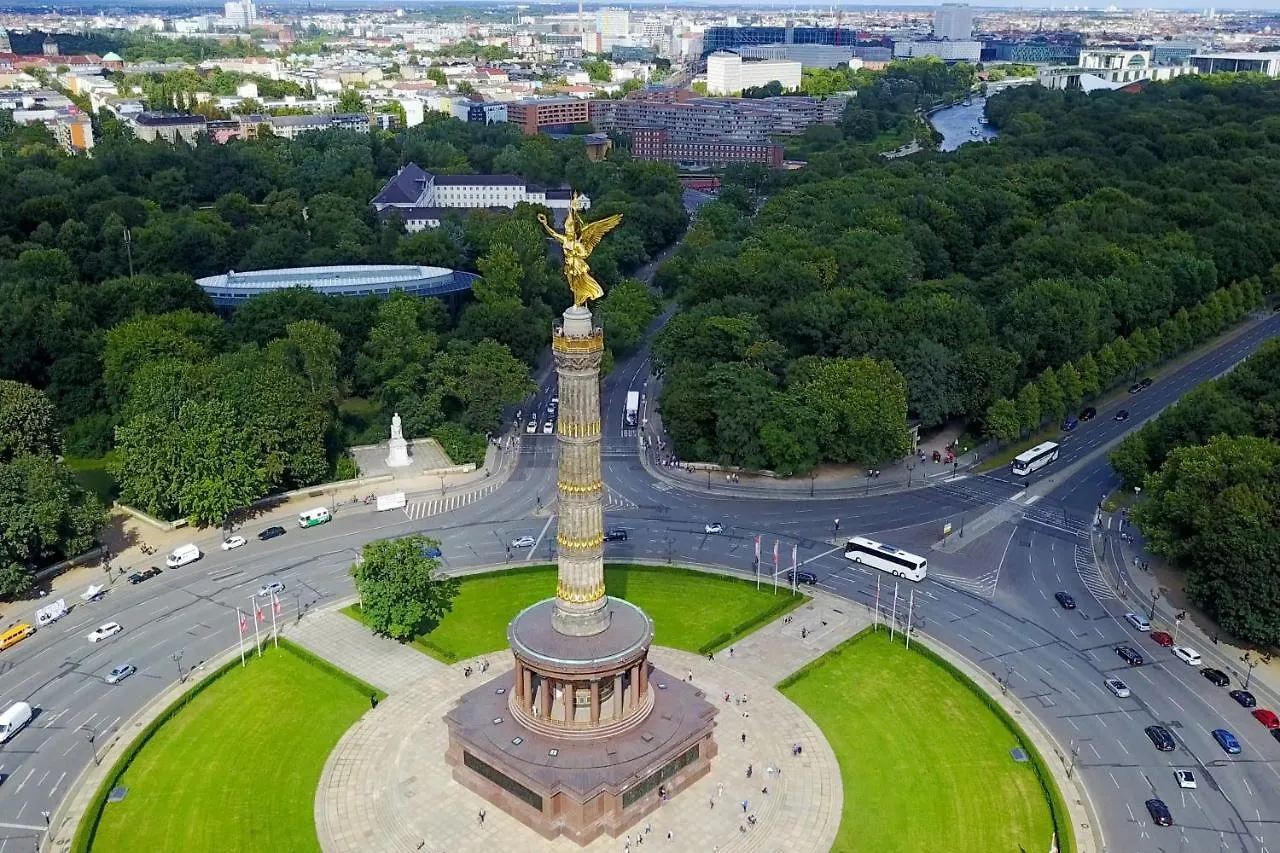 Holiday Apartments Frankfurter Allee 98 Berlin Germany