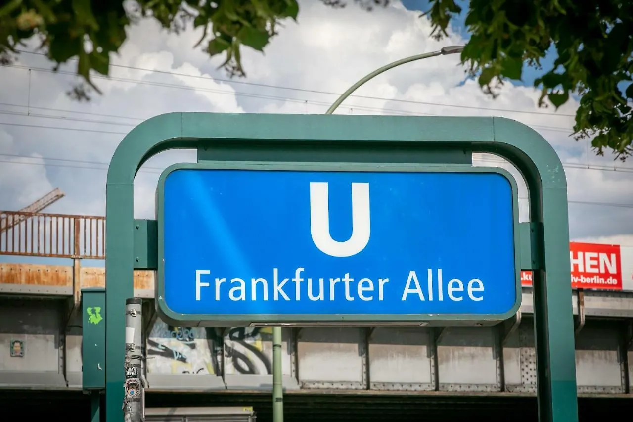 Holiday Apartments Frankfurter Allee 98 Berlin Germany