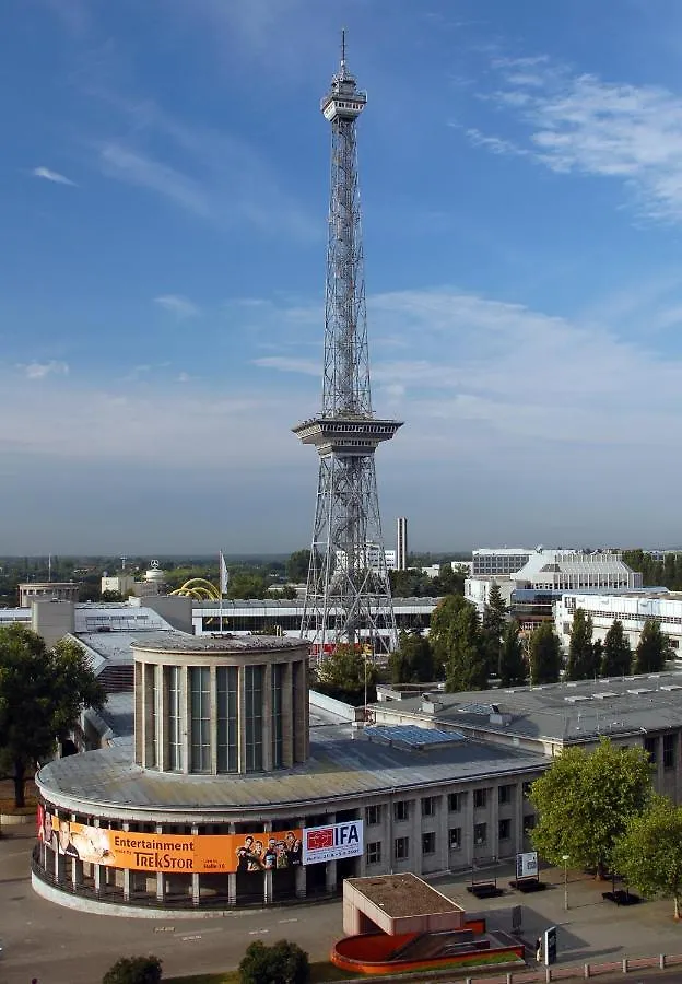 Holiday Apartments Frankfurter Allee 98 Berlin Germany